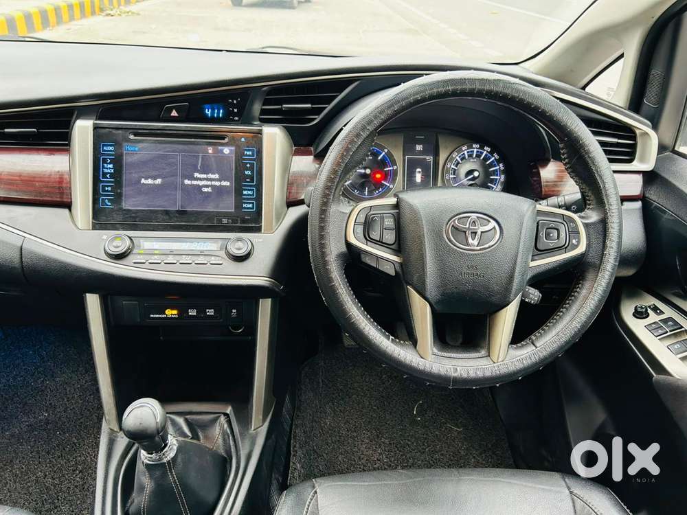 Toyota Innova Crysta 2.4 Zx Mt, 2017, Diesel