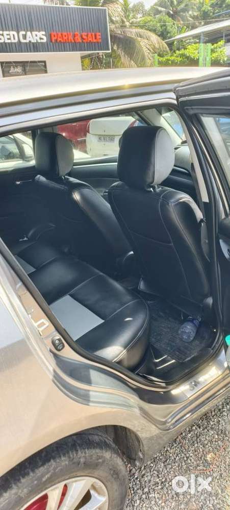 Maruti Suzuki Swift Zdi Plus, 2013, Diesel