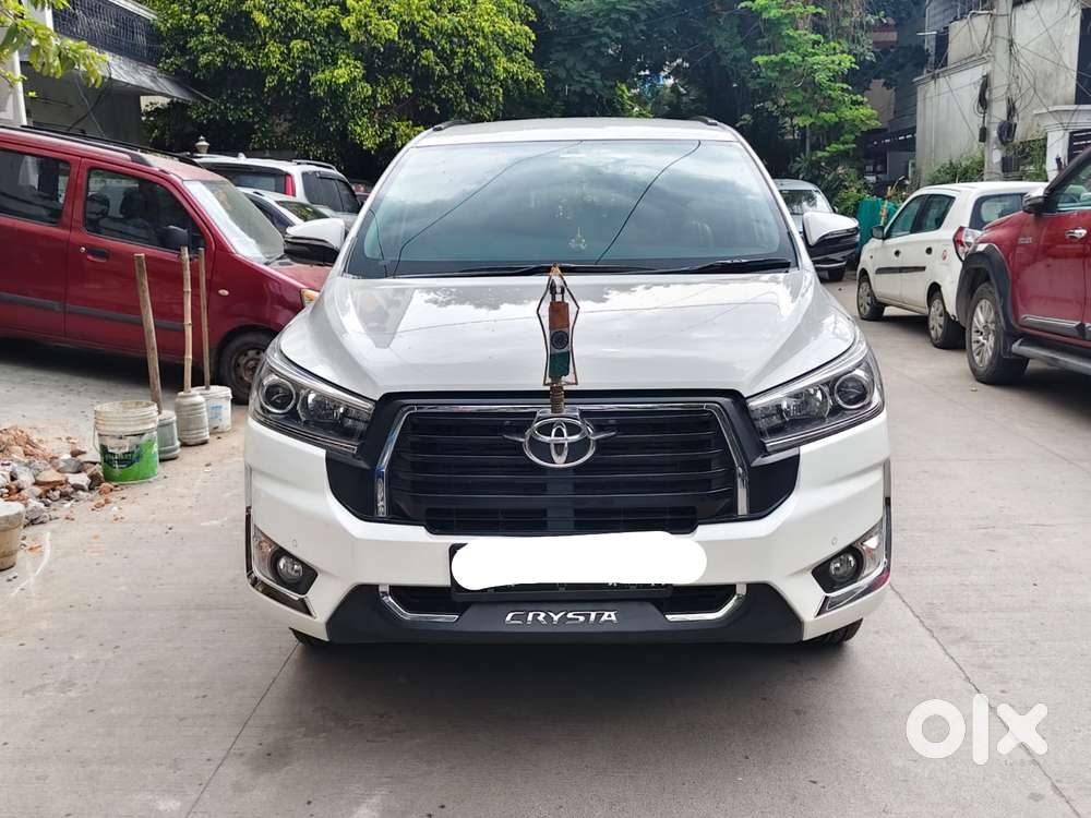 Toyota Innova Crysta 2.4 V 7 Str, 2023, Diesel