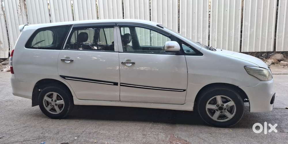 Toyota Innova 2004-2011 2.5 G4 Diesel 7-seater, 2010, Diesel