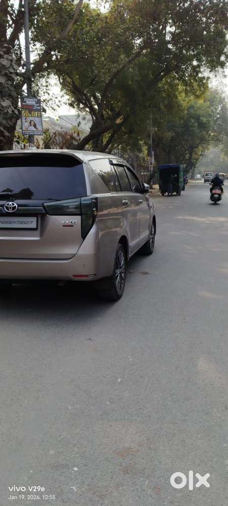Toyota Innova Crysta 2.8 Gx At 8s, 2020, Petrol