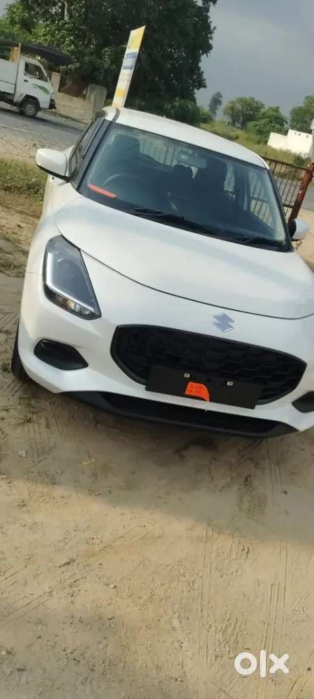 Maruti Suzuki Swift 2025 Petrol 50000 Km Driven