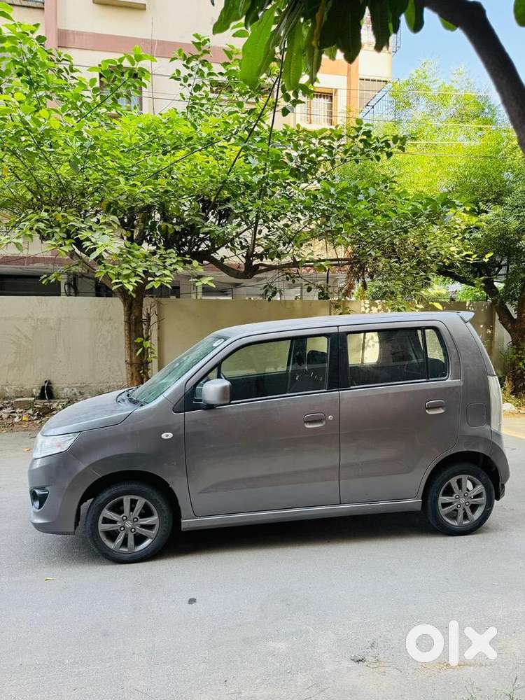 Maruti Suzuki Stingray 2015 Petrol Well Maintained