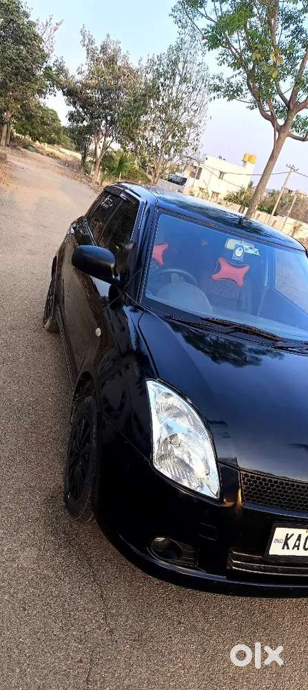 Maruti Suzuki Swift 2006 Petrol Well Maintained