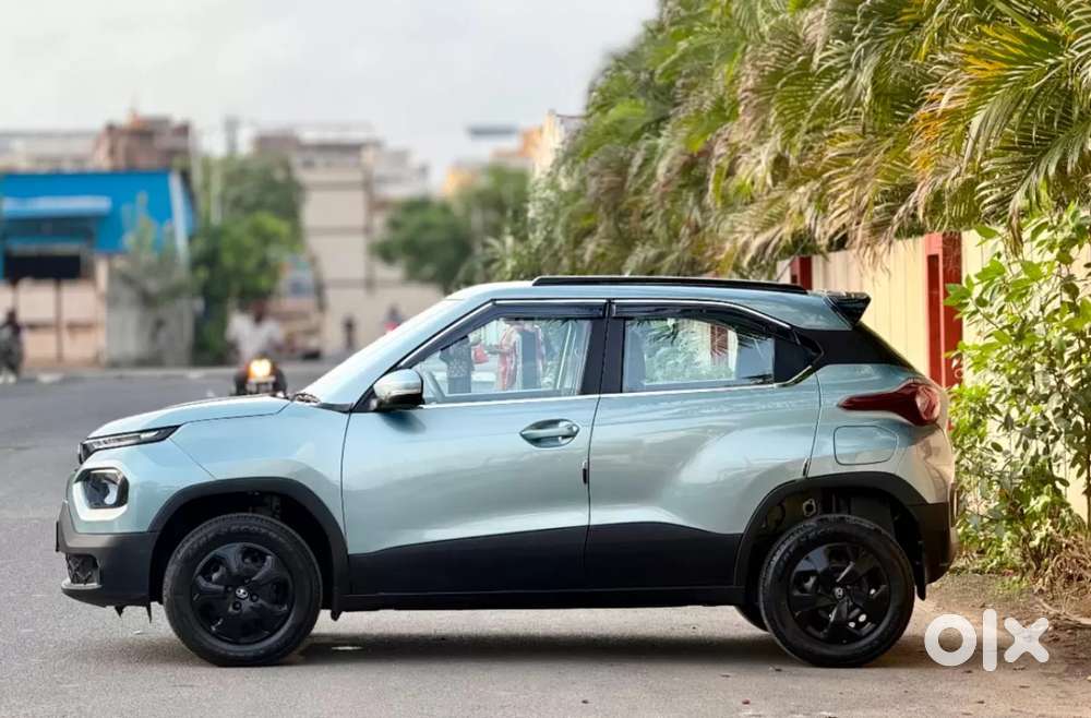Tata Punch, 2025, Petrol