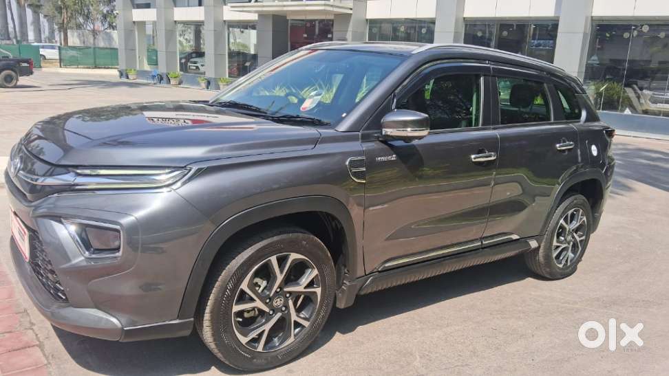 Toyota Urban Cruiser Hyryder 1.5 V Hybrid, 2024, Petrol