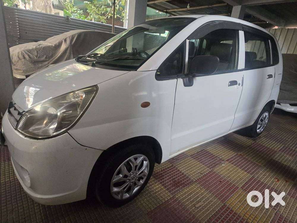 Maruti Suzuki Zen Estilo Lxi Bs Iv, 2011, Petrol