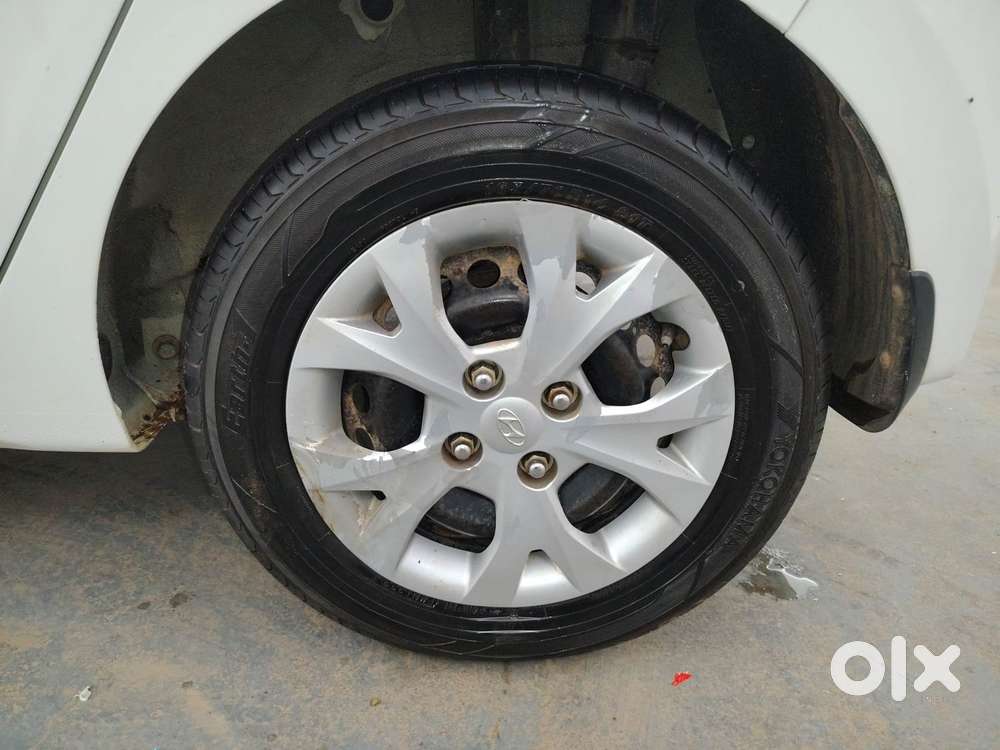 Hyundai Grand I10 [ ] 1.2 Kappa Vtvt Sportz At, 2013, Petrol