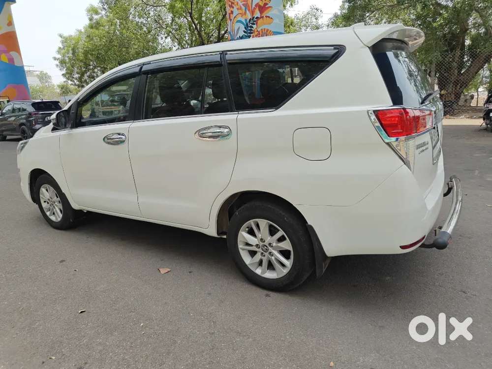 Toyota Innova Crysta 2019 Diesel 204000 Km Driven