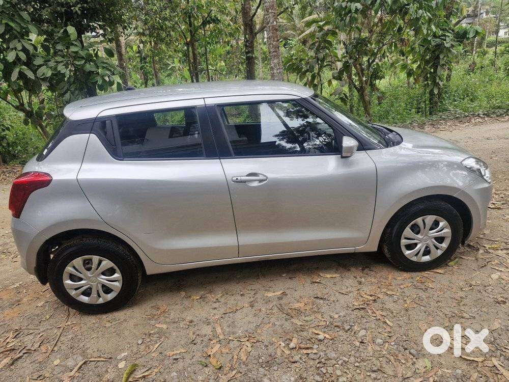Maruti Suzuki Swift 2018 Amt Vxi, 2018, Petrol