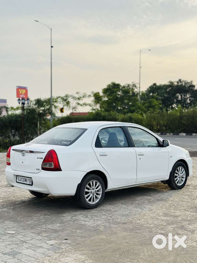 Toyota Etios 2010-2012 Vx, 2011, Cng & Hybrids