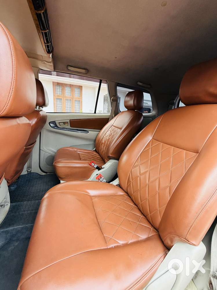 Toyota Innova 2.5 G (diesel) 7 Seater Bs Iv, 2013, Diesel