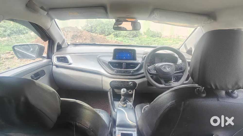 Tata Altroz Petrol 2021