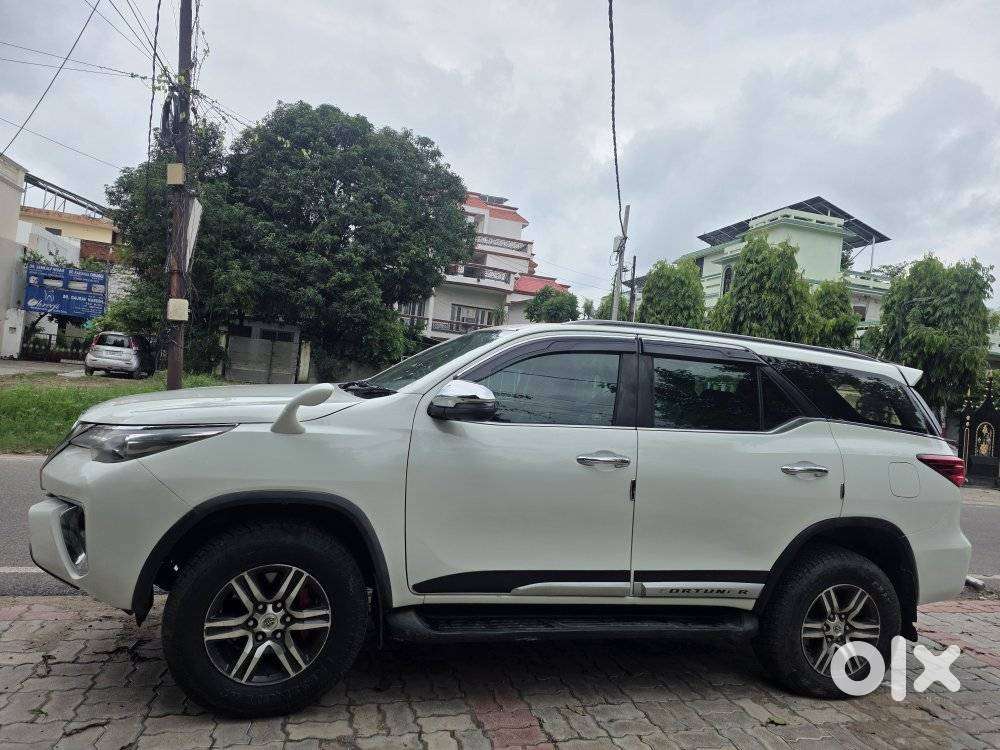 Toyota Fortuner 4x2 At 2.8 Diesel, 2019, Diesel