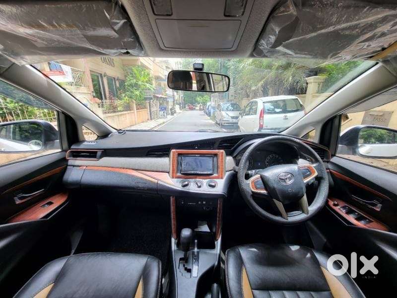 Toyota Innova Crysta 2.8 Gx At 8s, 2016, Diesel