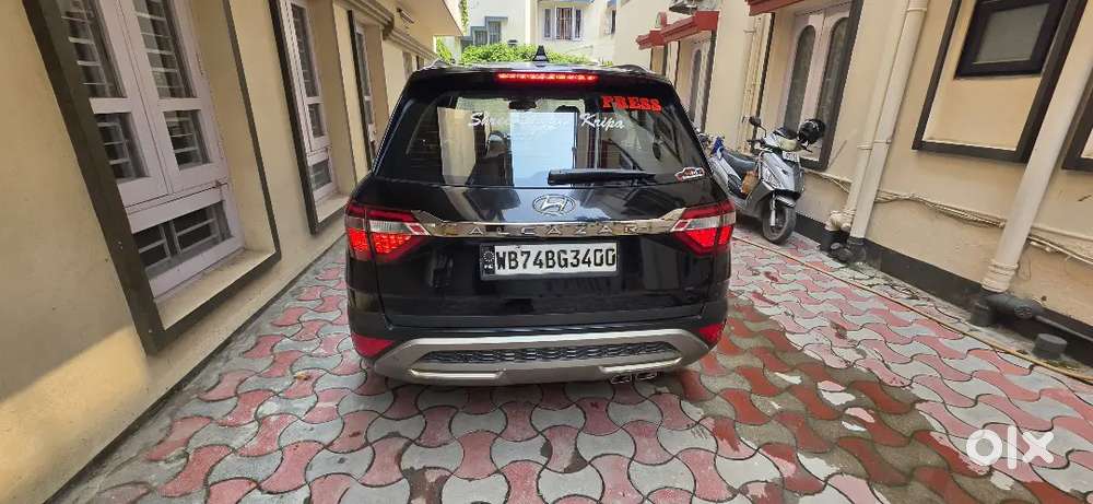 Hyundai Alcazar Black