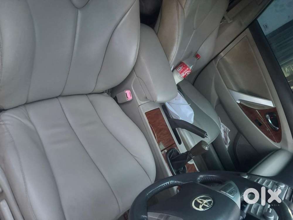 Toyota Camry 2012 Cng & Hybrids 76000 Km Driven