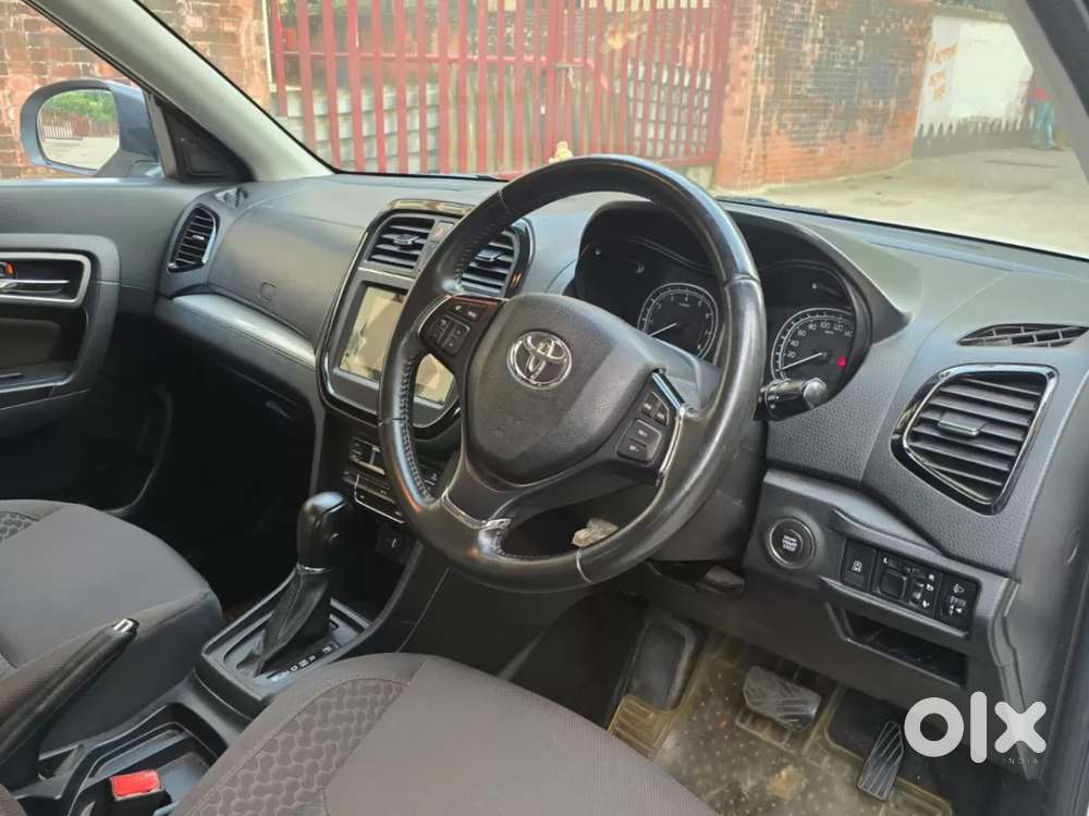 Toyota Urban Cruiser 1.5 Premium Grade At, 2022, Petrol