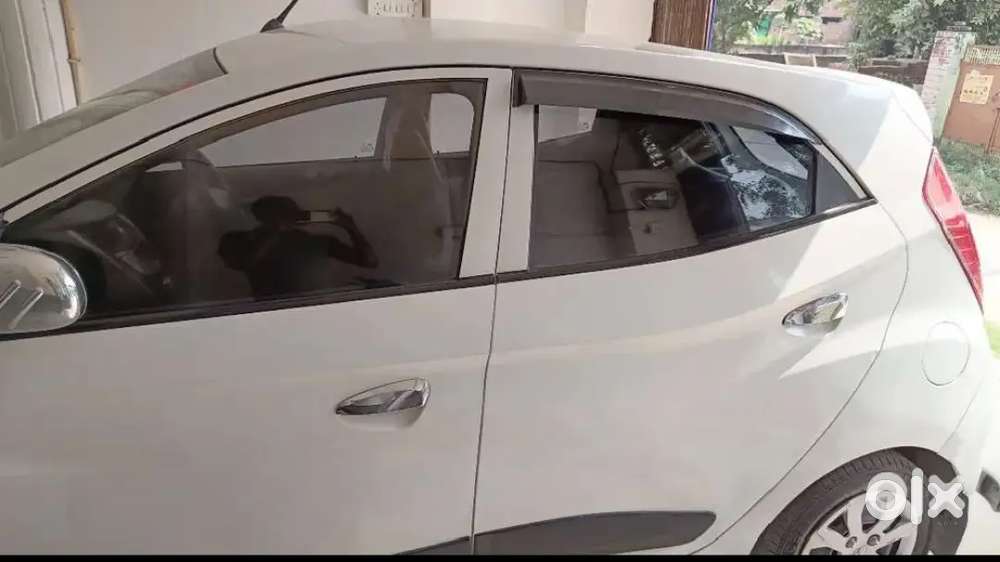 Hyundai Eon 2017 Petrol 46500 Km Driven