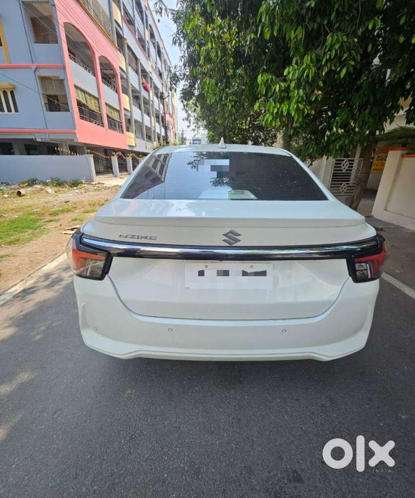 Maruti Suzuki Dzire Vxi Ags, 2025, Petrol