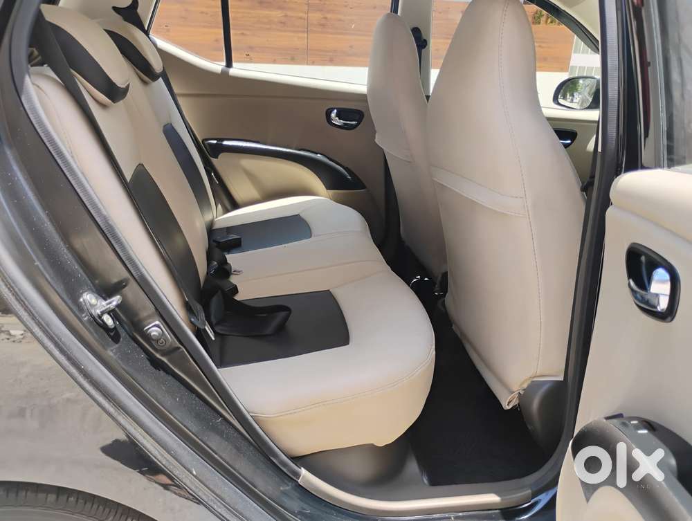 Hyundai I10 Sportz, 2013, Petrol