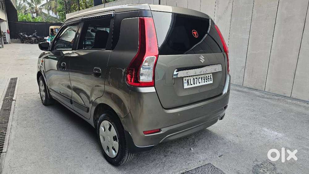 Maruti Suzuki Wagon R 1.0 Vxi Plus (o) Amt, 2022, Petrol