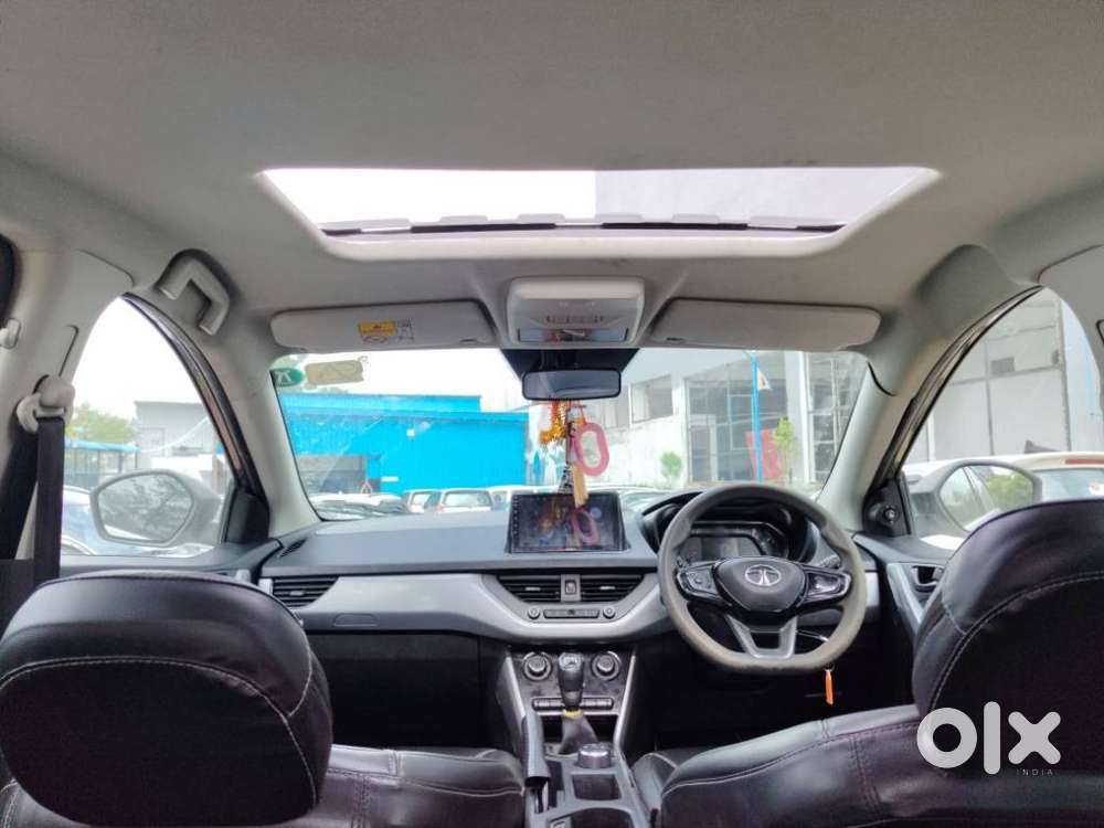 Tata Nexon 1.5 Revotorq Xm (s), 2021, Petrol