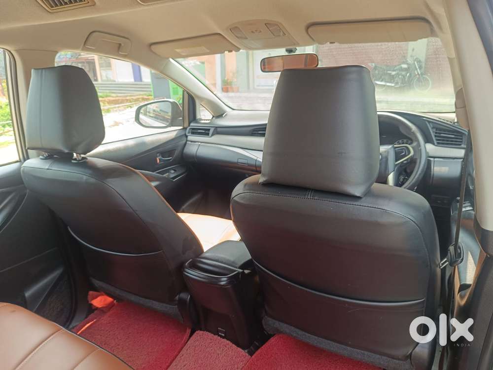Toyota Innova Crysta 2.4 G Mt 8s, 2017, Diesel