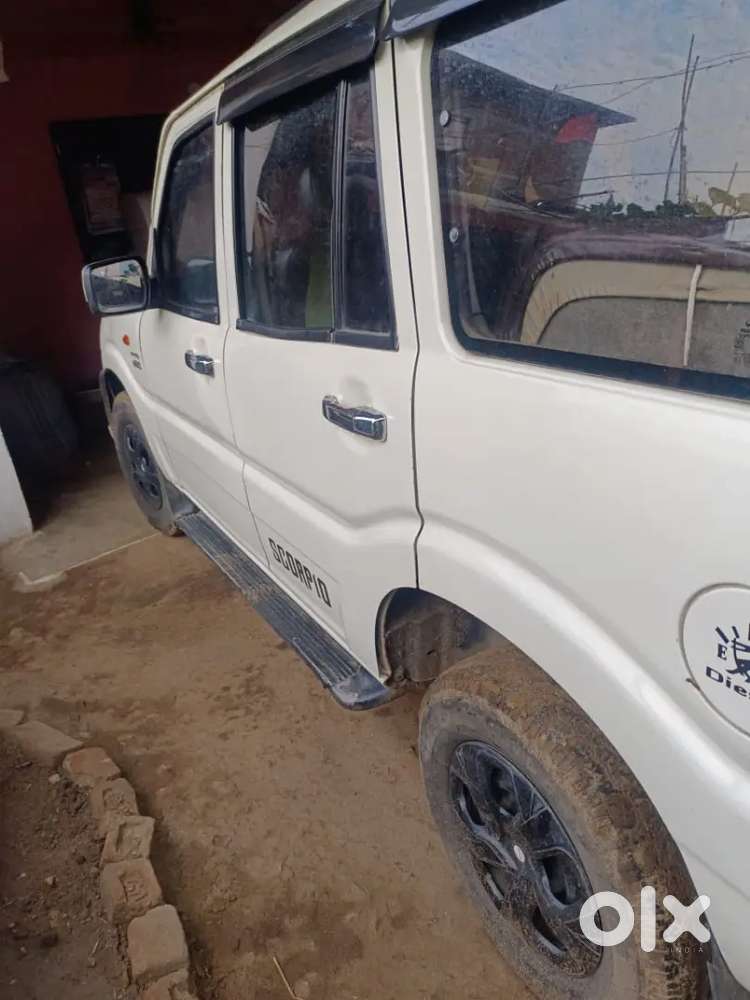 Mahindra Scorpio 2013 Diesel Manual