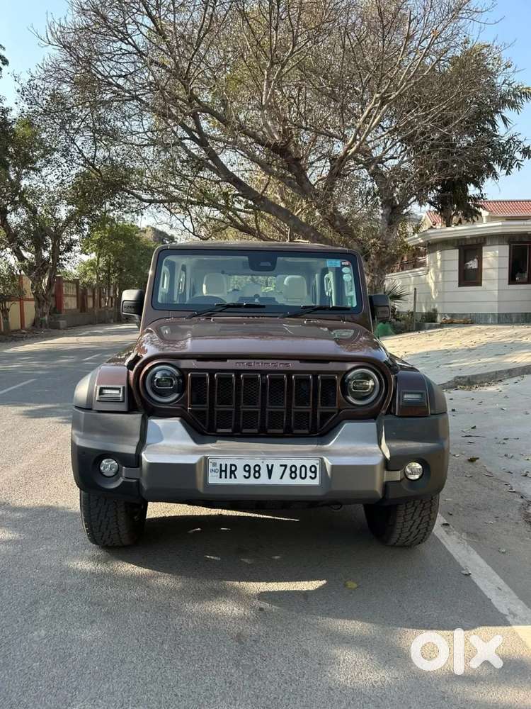 Mahindra Thar Roxx, 2025, Petrol