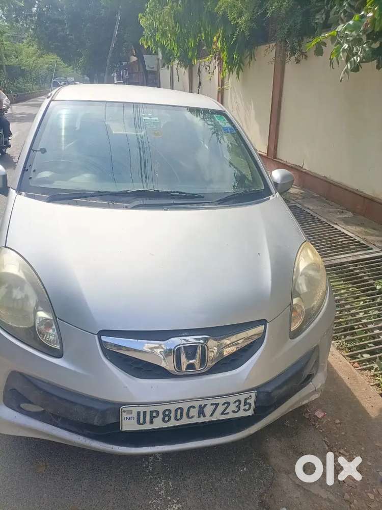 Honda Brio 2013