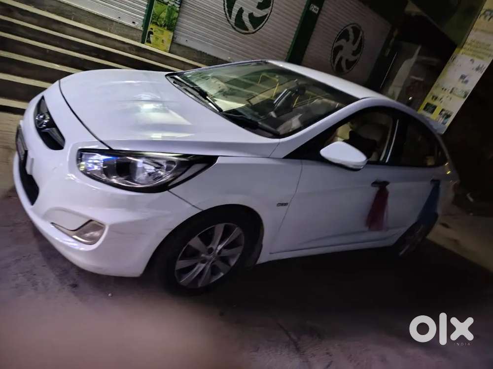 Hyundai Verna 1.6 Sx 2011