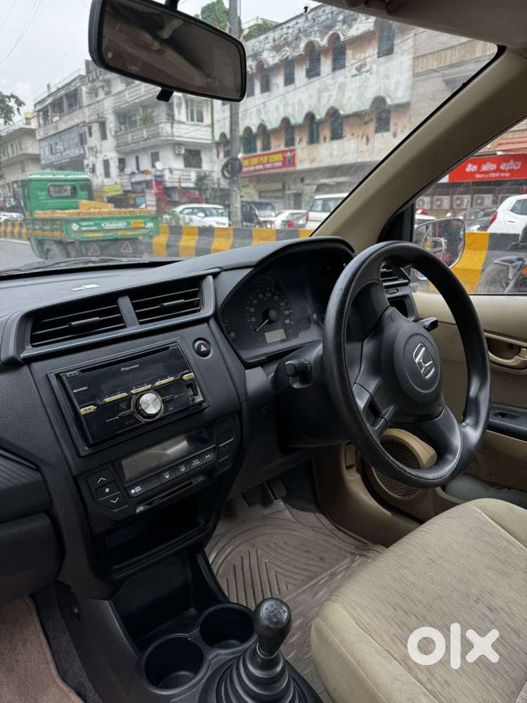 Honda Brio 1.2 E Mt, 2017, Petrol