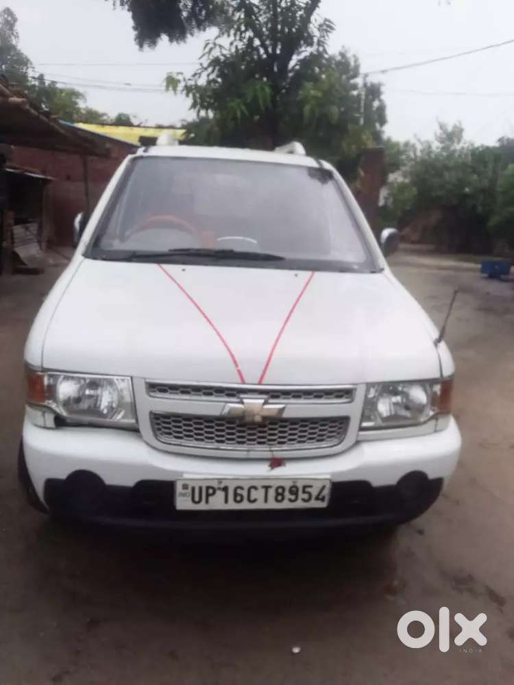 Chevrolet Tavera Neo 2015