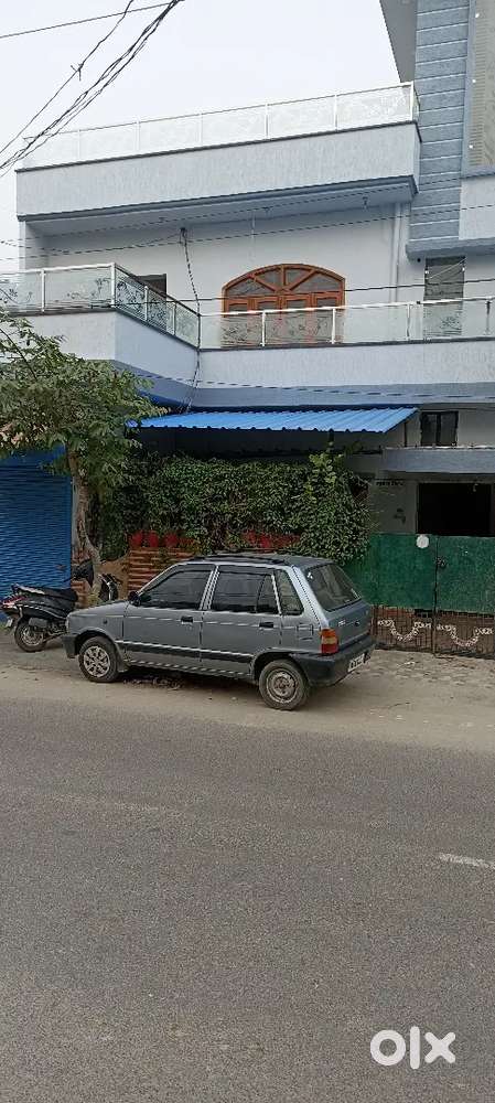 Maruti Suzuti 800(grey Color)