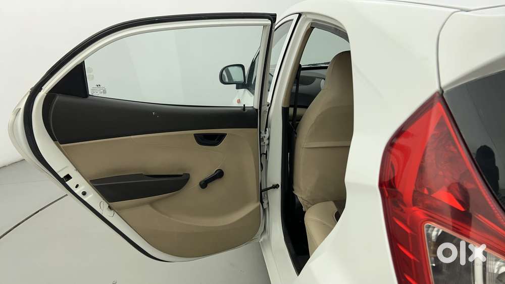Hyundai Eon Era +, 2015, Petrol