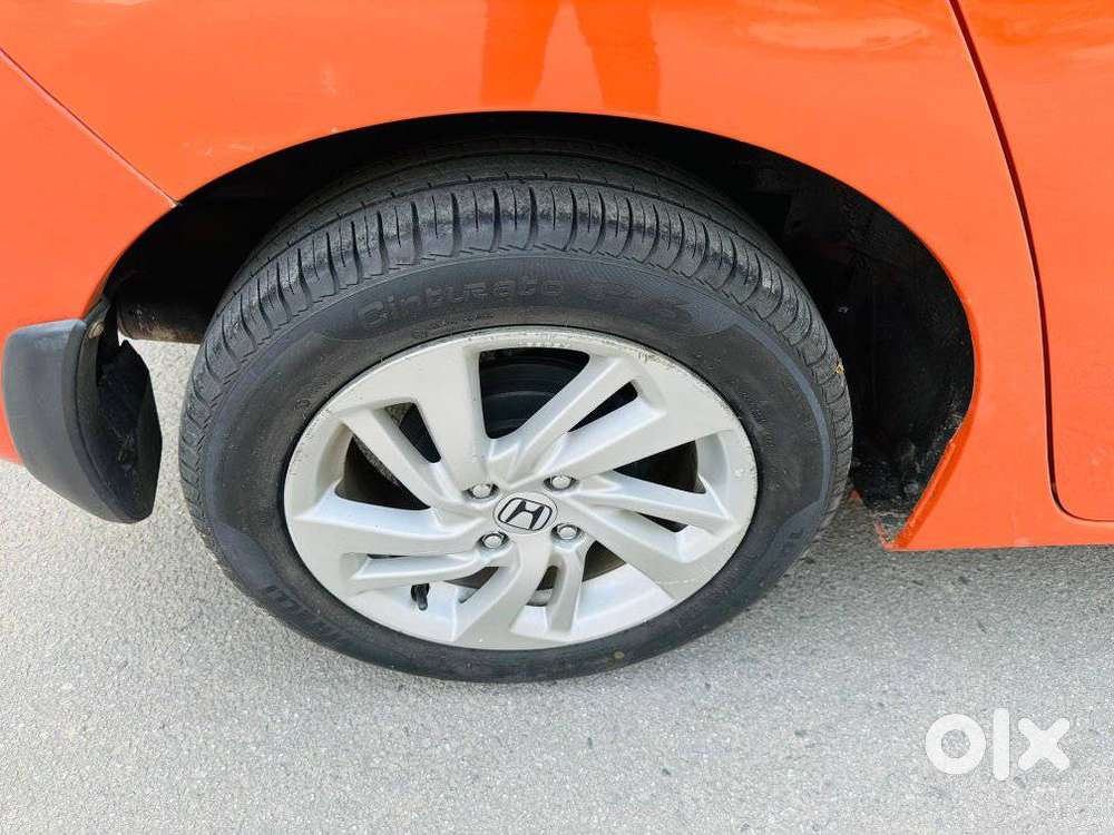 Honda Jazz V Cvt, 2015, Petrol