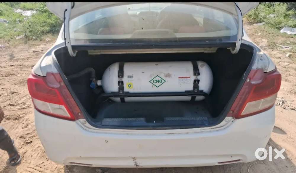 Maruti Suzuki Dzire 2023 Cng & Hybrids 70000 Km Driven