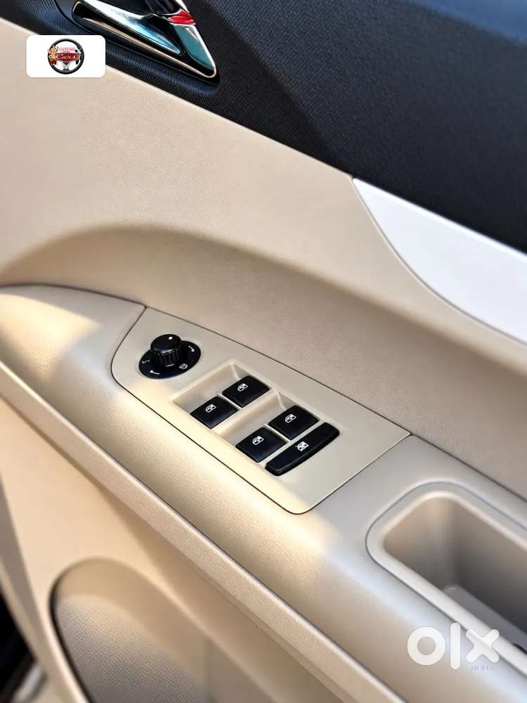 Mahindra Marazzo M8, 2019, Diesel