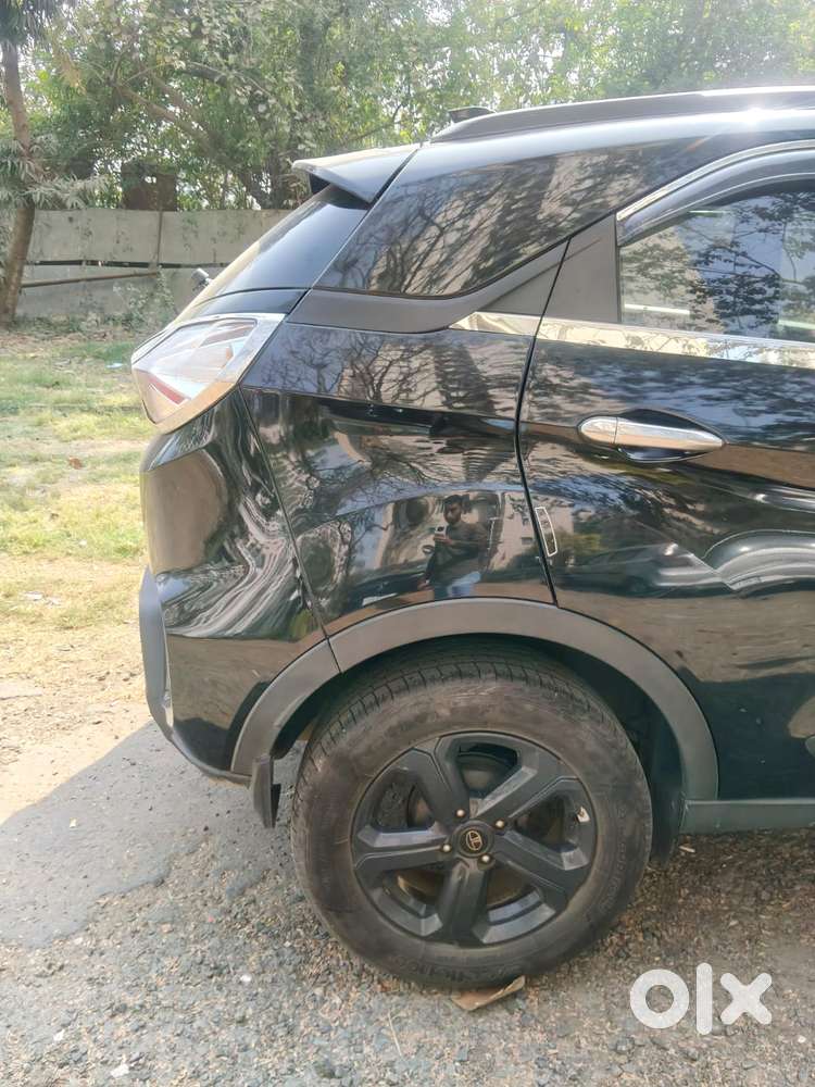 Tata Nexon 1.2 Revotron Xza Plus (l) Dark Edition, 2023, Petrol