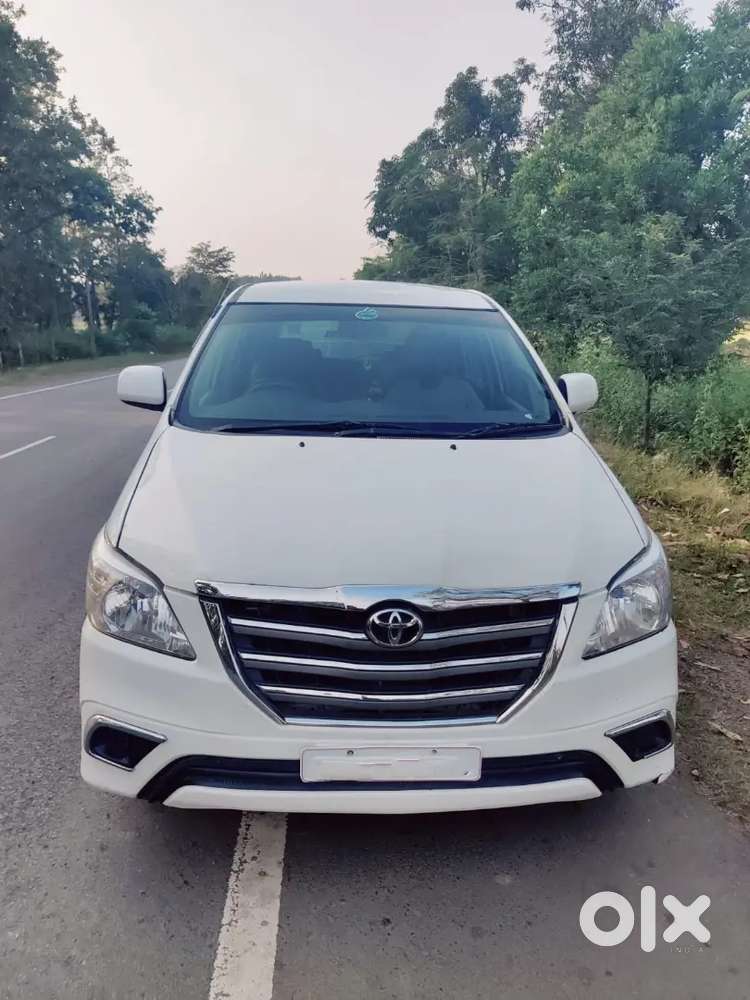 Toyota Innova Diesel 2014 Car
