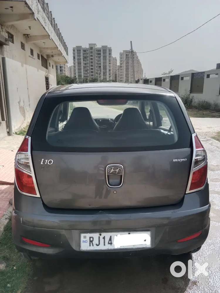 Hyundai I10 Blue Drive Megna 2013 Model
