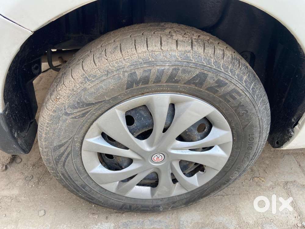 Maruti Suzuki Dzire 1.2 Vxi, 2015, Petrol