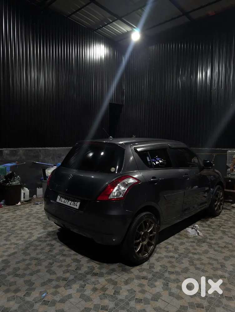 Maruti Suzuki Swift 2015