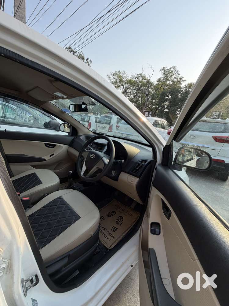 Hyundai Eon Era +, 2017, Petrol