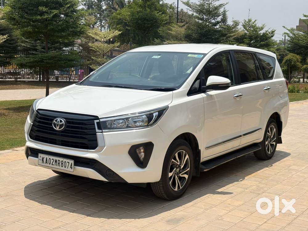 Toyota Innova Crysta 2.4 G Mt, 2021, Diesel