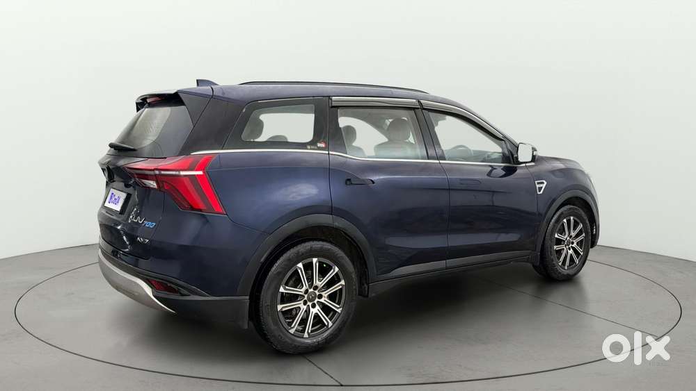 Mahindra Xuv700 2.0 Ax 7 Petrol At Str, 2022, Petrol