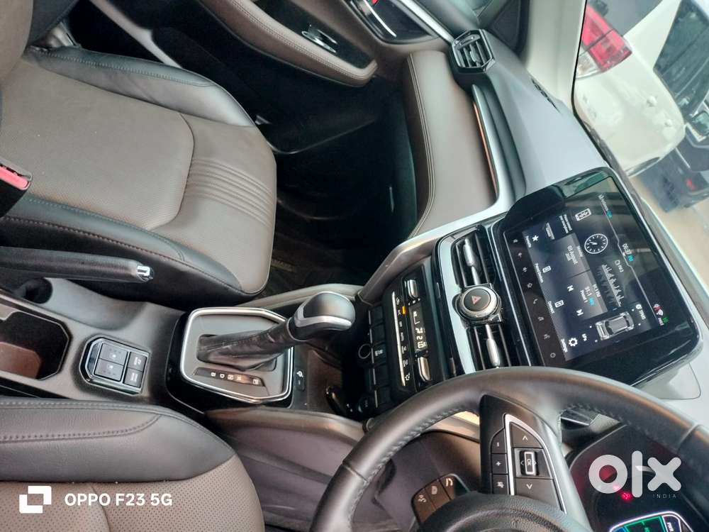 Toyota Urban Cruiser Hyryder 1.5 V Hybrid, 2025, Petrol