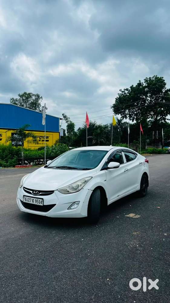 Hyundai New Elantra 2013