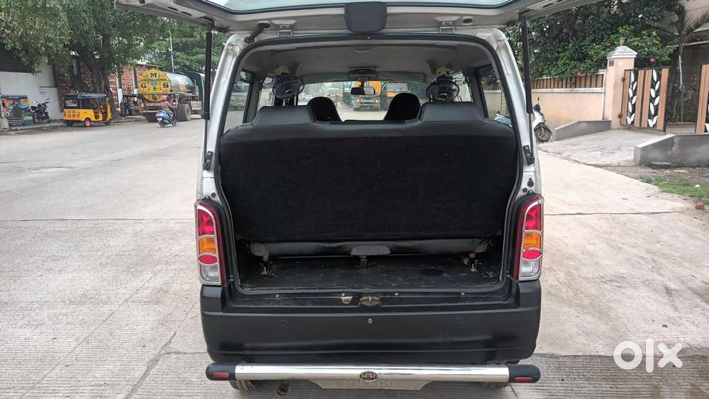 Maruti Suzuki Eeco 5 Str Ac (o), 2021, Petrol